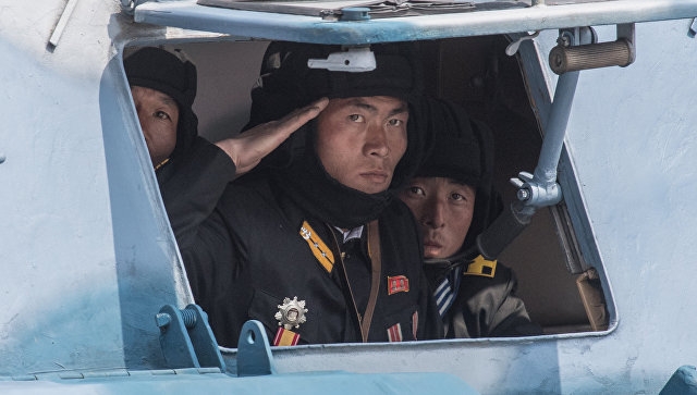 На бойна нога: 3,5 милиона севернокорейци са постъпили в армията през последните дни