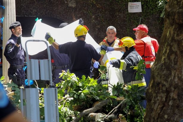 Зловещ инцидент погуби най-малко 12 души на фестивал в Португалия (СНИМКИ/ВИДЕО 18+)