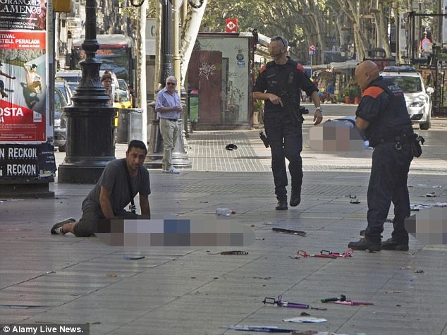 Тази история от ужаса в Барселона за британски турист и малко момченце ще ви разтърси! (СНИМКИ)