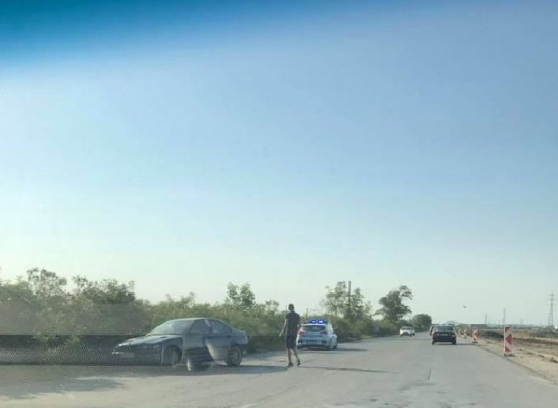 Две коли се удариха на пътя Пловдив – Асеновград (СНИМКИ)