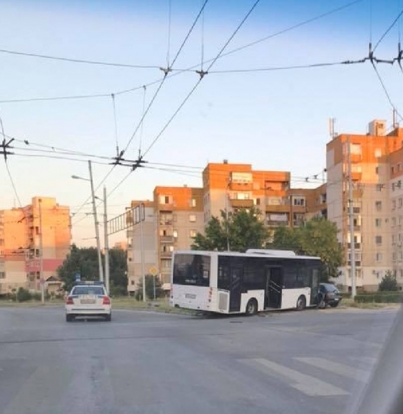 Черна трагична сутрин в Пловдив: След моториста още двама загинаха при друга катастрофа (СНИМКА)