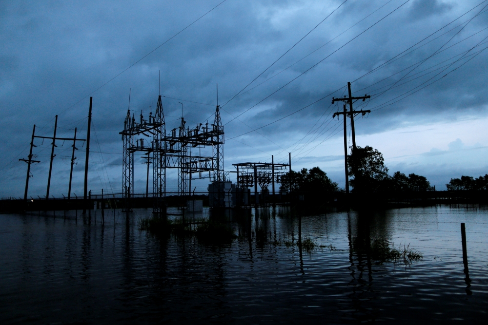 Ужасът от "Харви" няма край! Апокалипсисът стигна Луизиана (СНИМКИ)
