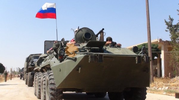 Колона руска бронирана техника навлязла за защита на кюрдски райони в Сирия      