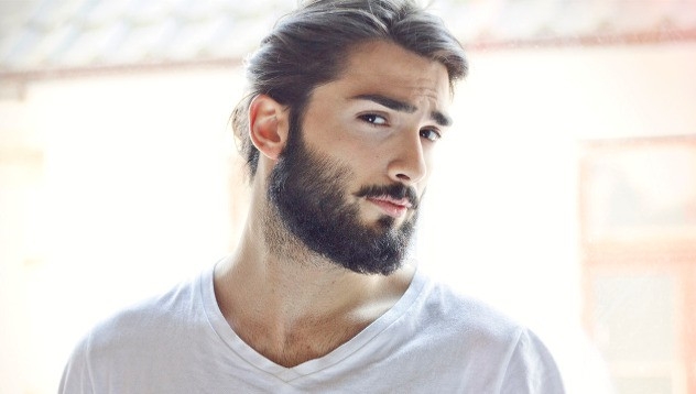Предимствата на пускането на брада при мъжете