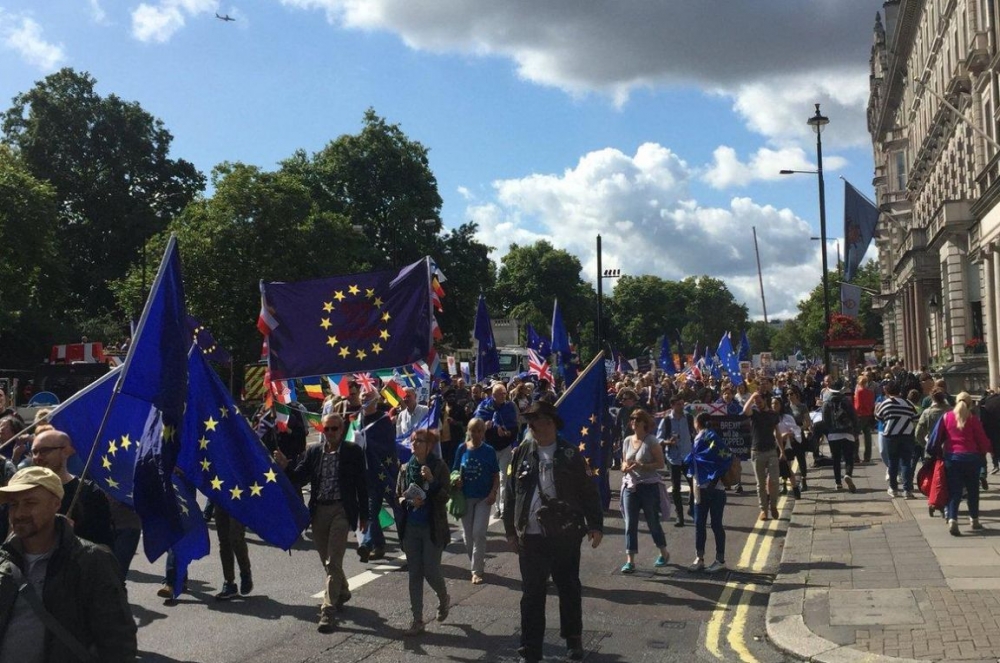 Хиляди британци казаха "не" на Брекзит (СНИМКИ/ВИДЕО)