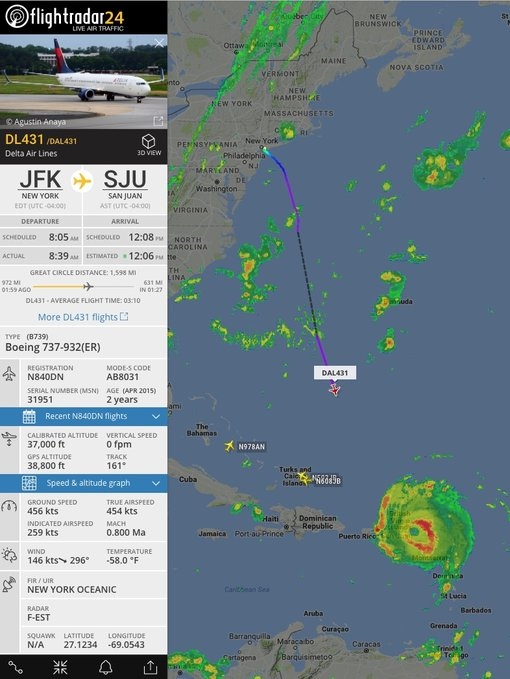Смел пилот направи точно обратното на своите колеги и се отправи в посока на урагана "Ирма", а след това се случи нещо удивително (СНИМКИ)