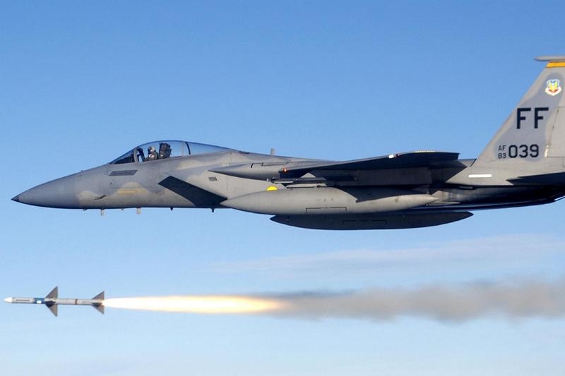 Сирийски зенитноракетен комплекс С-200 поразил израелски F-15?