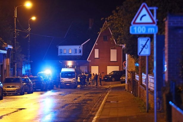 Ужасяващо зверство! Кмет на белгийски град бе убит по изключително жесток начин (СНИМКИ)