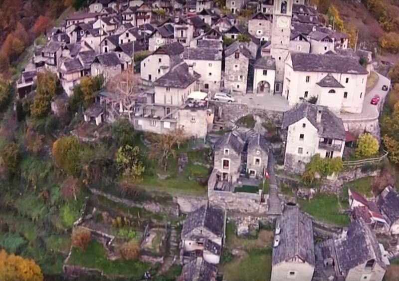 Най-малкото село в Швейцария взе съдбовно решение, за да се спаси от смърт (ВИДЕО)
