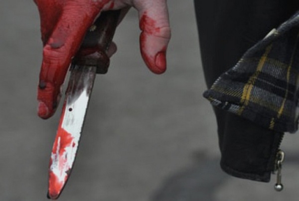 Бесни пенсионери се скараха люто в Пловдив и извадиха ножовете да се колят 