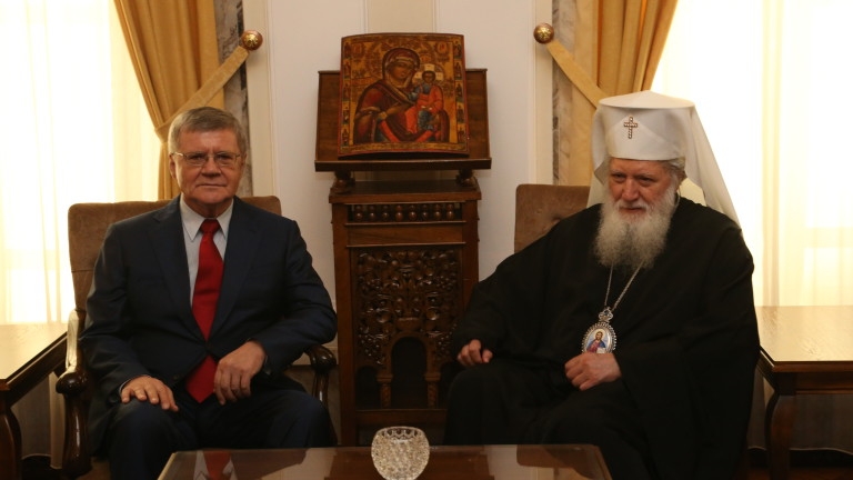 Патриарх Неофит прие генералния прокурор на Русия Юрий Чайка