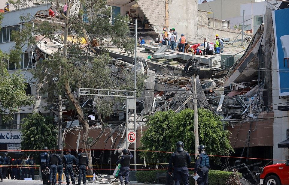 Нови данни за броя на загиналите след силното земетресение в Мексико  