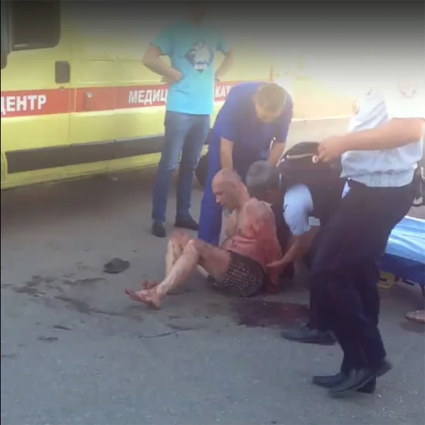 Психопат обезглави 18-месечно момиченце и размахва главата му пред полицаите по време на ареста си (СНИМКИ/ВИДЕО 18+)