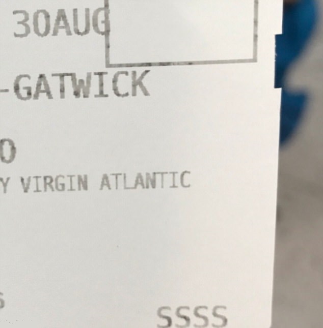 Какво означава мистериозният код „SSSS“, който никой не иска да види на самолетния си билет (СНИМКИ)