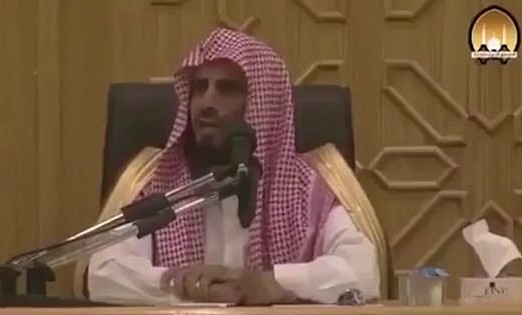 Саудитски духовник със скандално твърдение: Мозъкът на жените се смалява с три четвърти, когато отиват на шопинг (ВИДЕО)