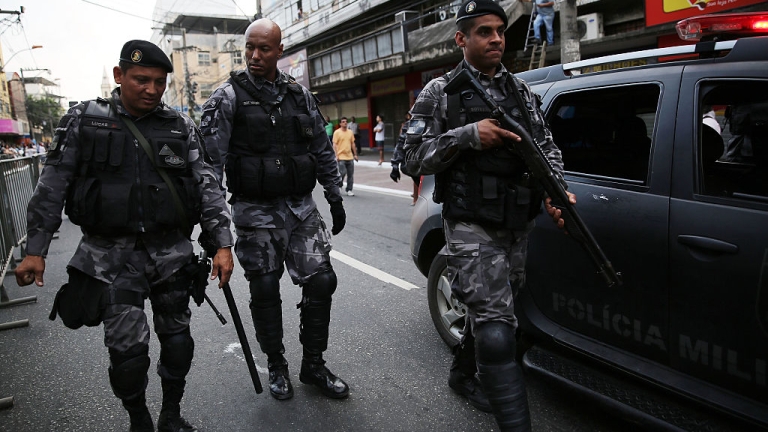 Предупреждават българите да не пътуват до Рио заради нарковойната