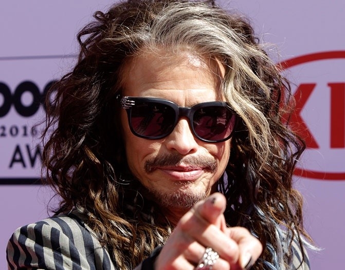 Aerosmith отмени четири концерта заради болест на Стивън Тайлър