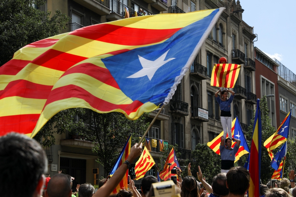 Лидерът на Каталония прати ЕС на специалист по уши, нос и гърло