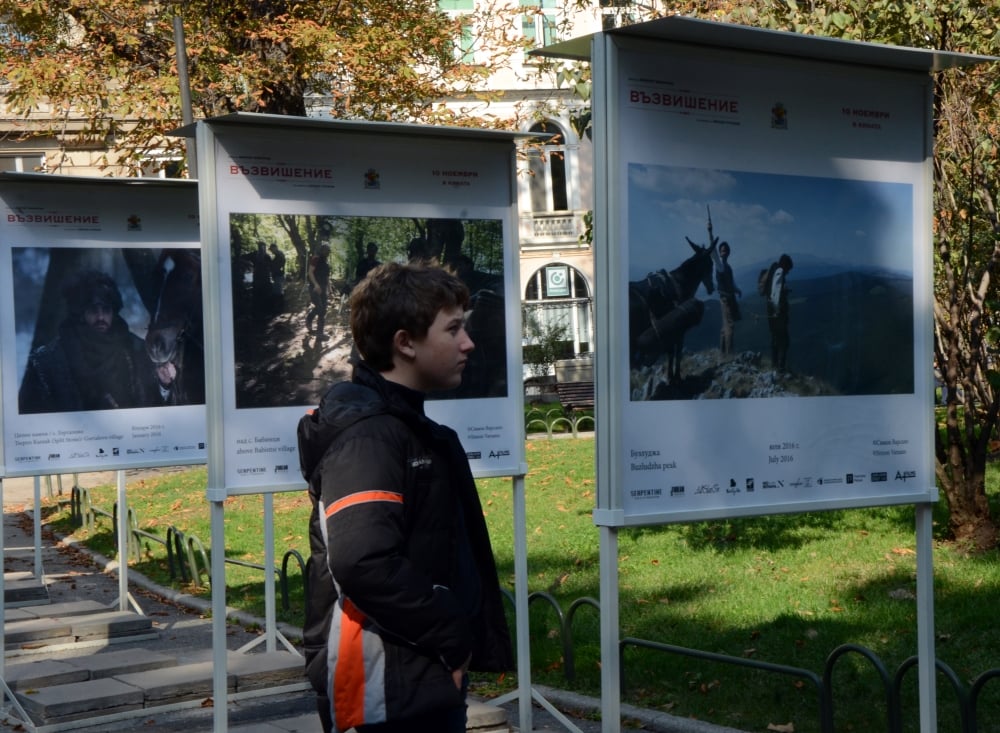 Фоторепортаж в БЛИЦ! Филмът „Възвишението“ през погледа на Симон Варсано