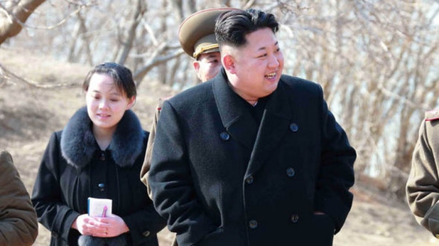 Вижте сестрата на Ким Чен Ун - тайното оръжие на пропагандата на Пхенян (СНИМКИ)