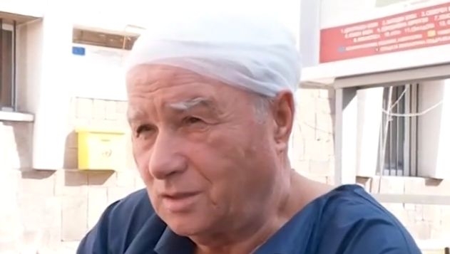 Дядо Ценко, който стана жертва на агресивен питбул, се прости с ухото си (СНИМКА)