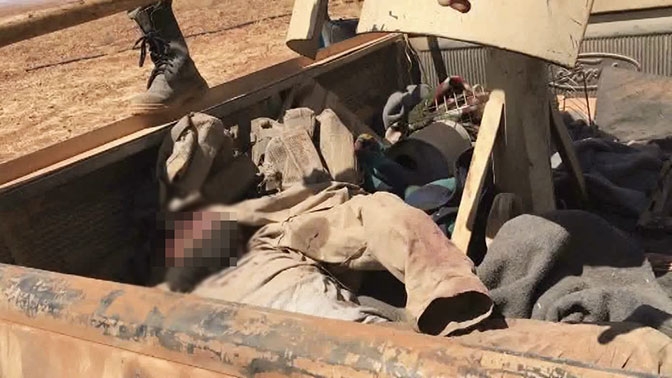 Сирийските военни показаха тялото на ликвидирания главатар от ИДИЛ Абу Бакр Омар (ВИДЕО 18+)