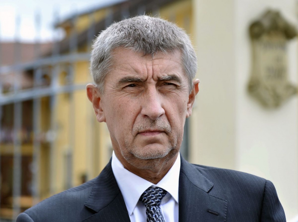 Страшен скандал в Чехия! Обвиниха кандидат-премиер в измама за милиони   