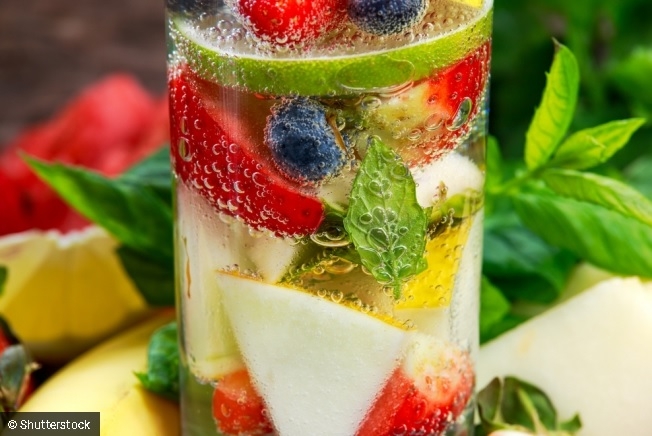 Пийвайте повече плодова вода - върши чудеса с тялото ви