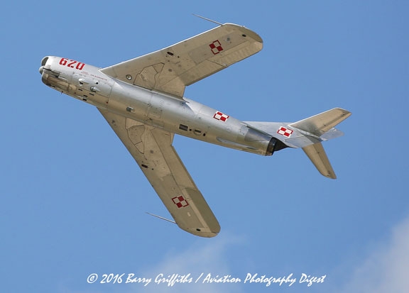 В САЩ продават съветски изтребители МиГ-21 и МиГ-29 (СНИМКИ)