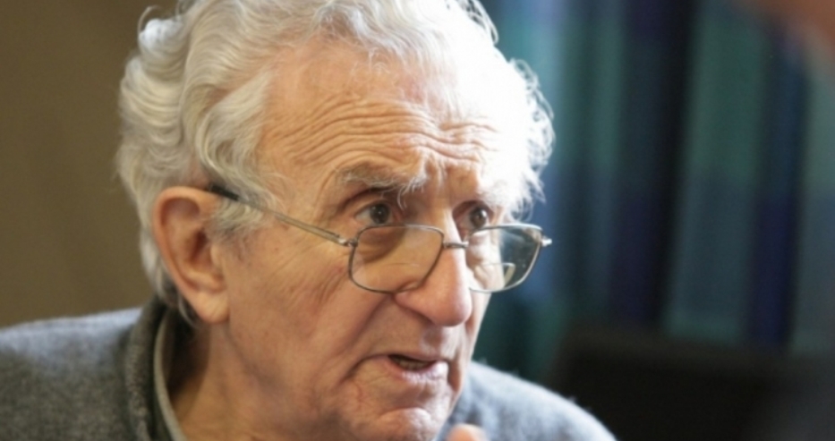 Известният български сценарист Анжел Вагенщайн навърши 95 години