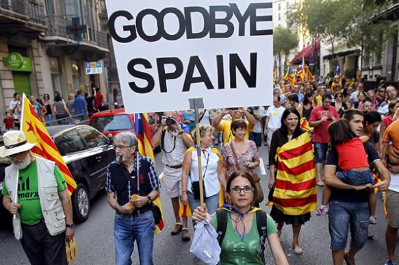 Insolentiae.com: Метежът в Каталония може да е таен замисъл на ЕС    