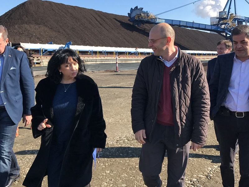 Петкова разкри какво е състоянието на предприятия от комплекса "Марица-изток" преди зимния сезон (СНИМКИ)