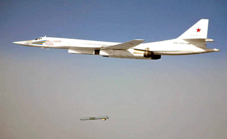 National Interest разкри какви въоръжения ще носи новият стратегически бомбардировач „Блекджек” - Ту-160М2 