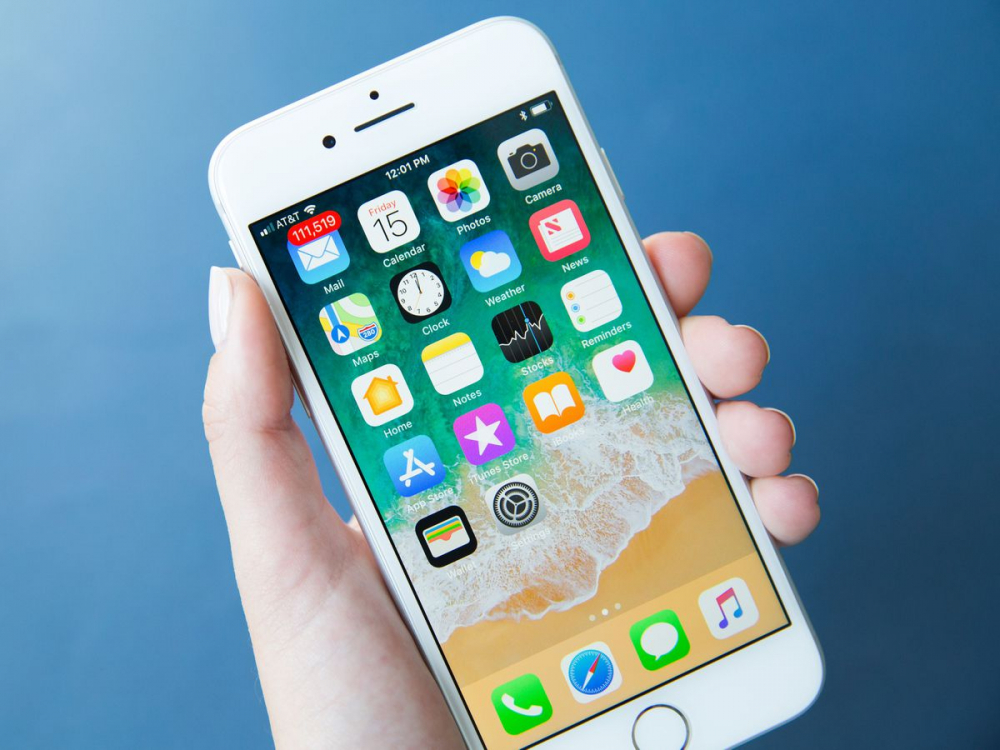 Лоши новини за iPhone 8: Защо седмицата го бие