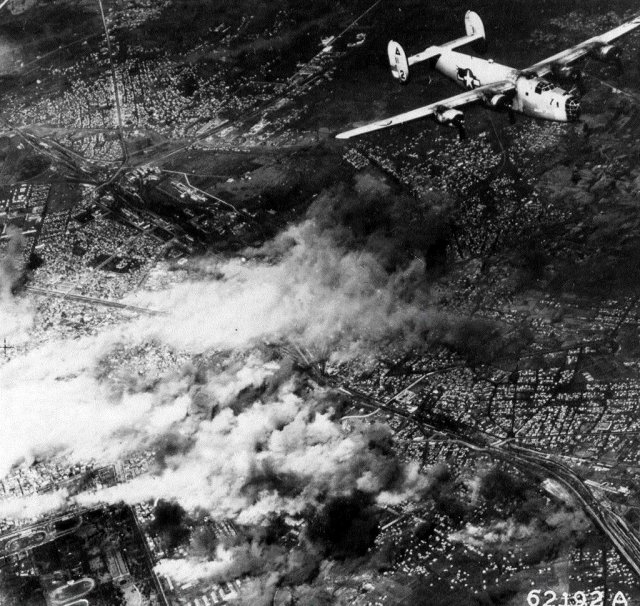 Преди 76 години британските и американските ВВС подлагат София на жестока бомбардировка