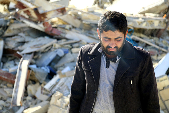 Апокалипсисът е в Иран! Цели села са заличени от лицето на земята след земетресението (СНИМКИ/ВИДЕО)