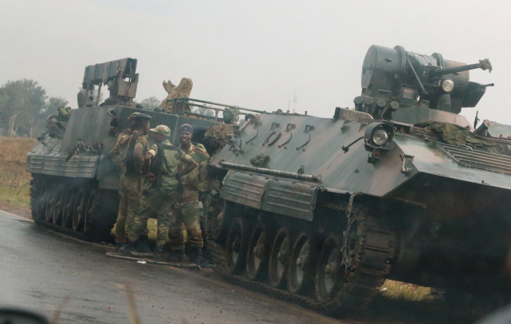 Държавната телевизия в Зимбабве е превзета от войници