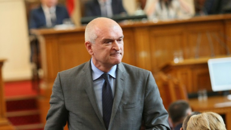 Димитър Главчев заговори за оставката на Радев