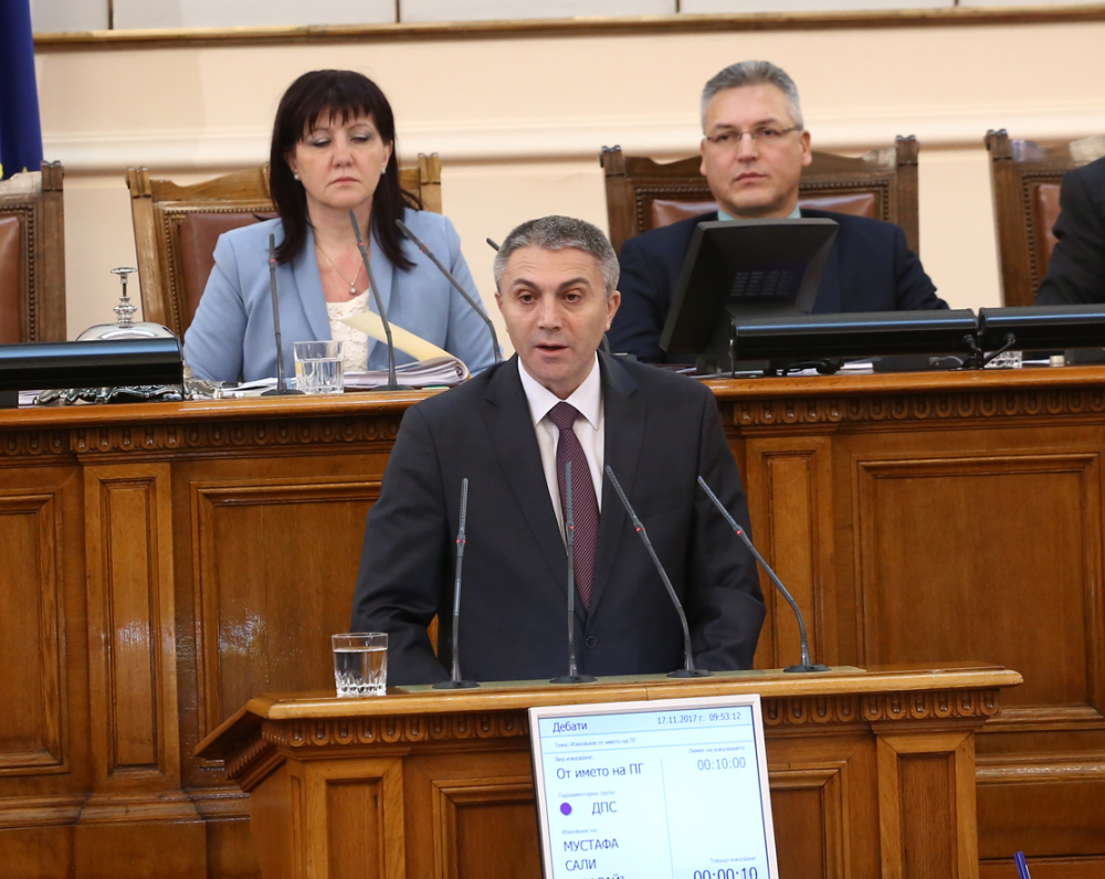 Мустафа Карадайъ: Ще наблюдаваме новия председател на НС 