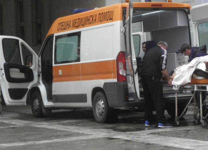 Нови страшни новини от Микре: Пътниците в буса ковчег били на екскурзия за незрящи и шофьорът е сред шестимата загинали