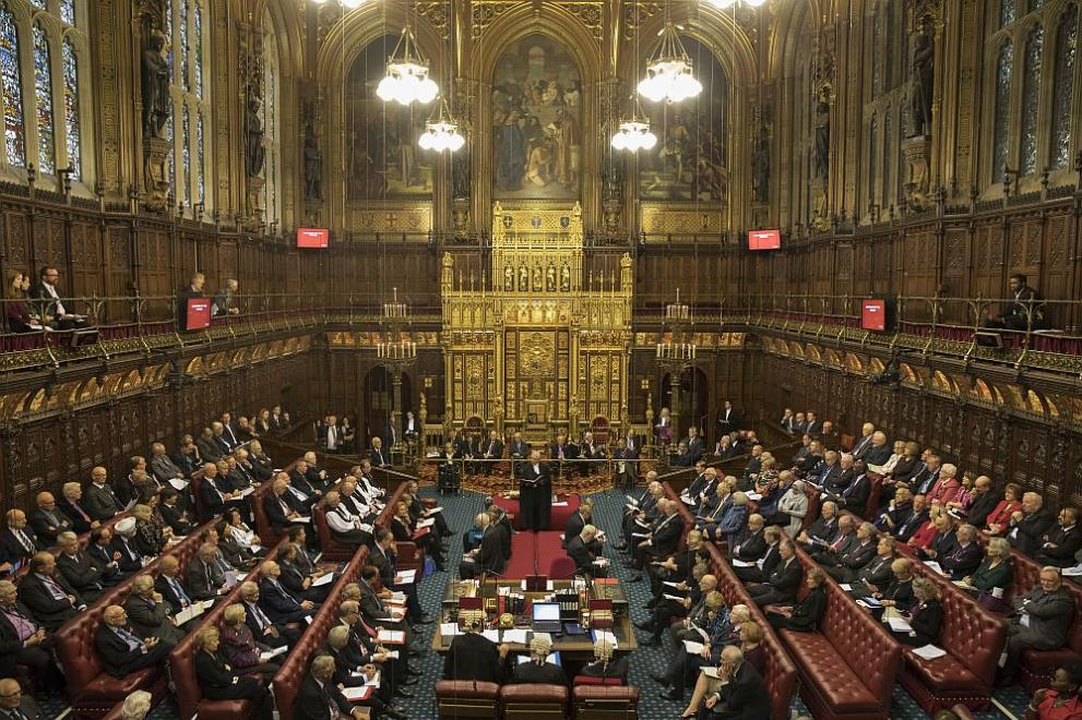 За първи път в британския парламент: Жена церемониалмайстор на Черния жезъл