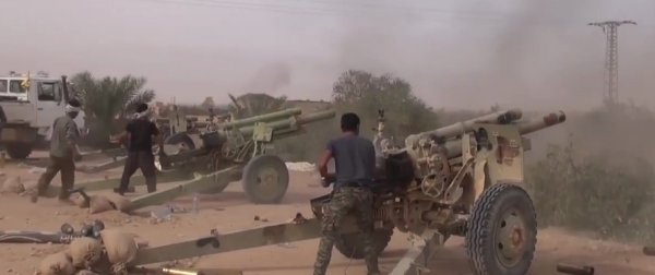 Сирийската армия се натъкна на яка съпротива край Абу-Кемал