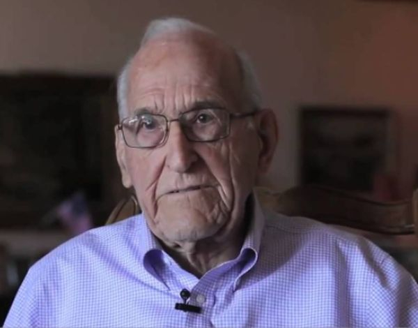 103-годишният кардиохирург д-р Елсуърт Уеърхам издаде тайната за дълъг живот