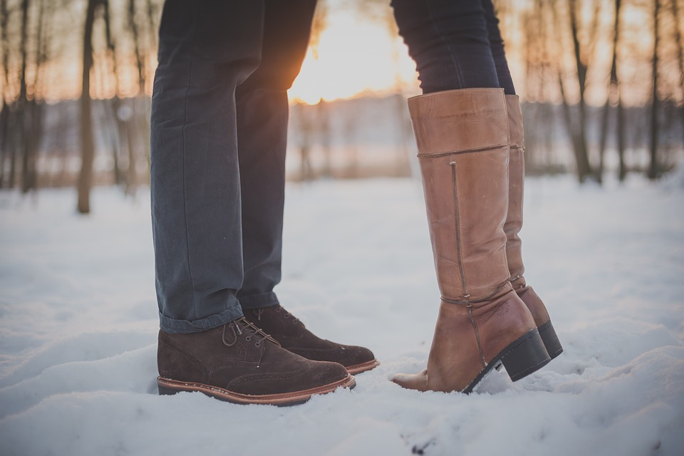 Ортопед: Внимание, това са най-опасните и вредни зимни обувки