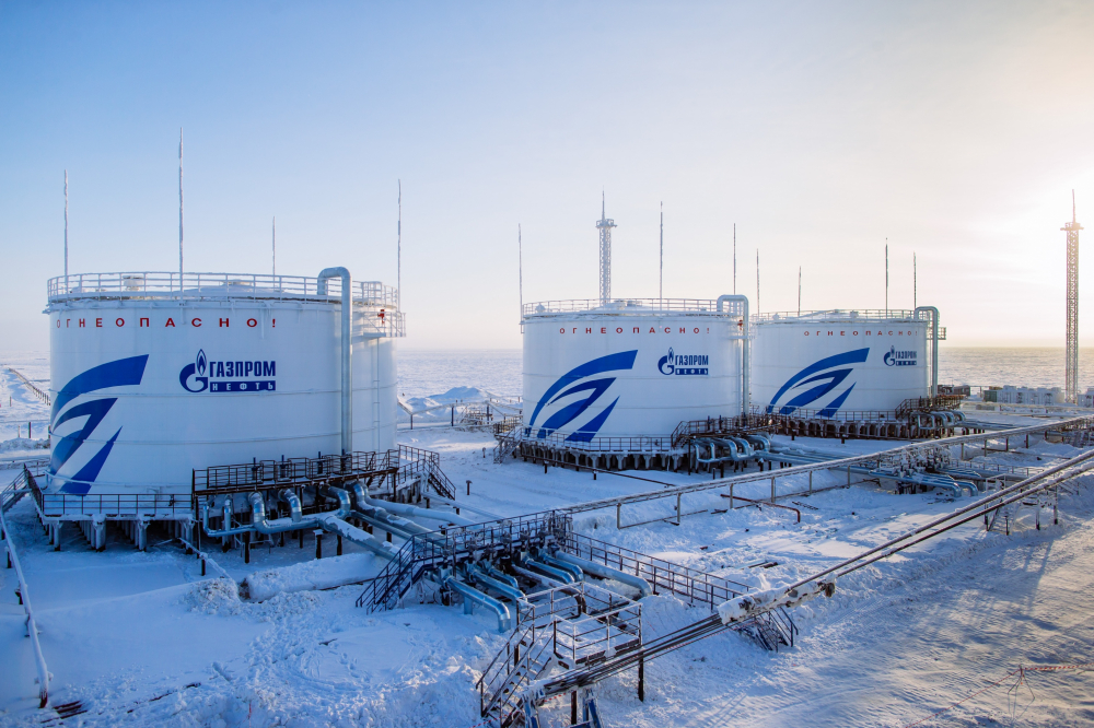 „Газпром нефт“ не разглежда продажбата на сръбската NIS