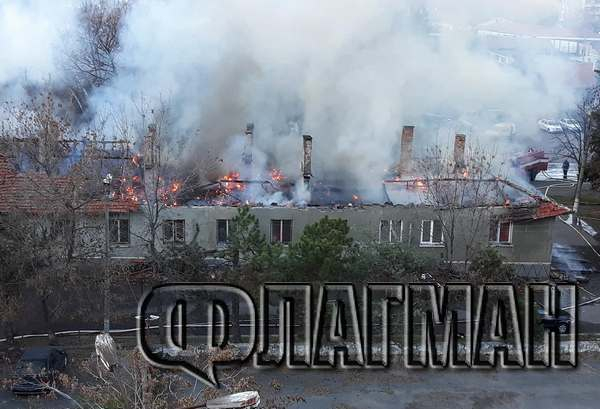 Стана ясно какво е предизвикало мощния пожар в складовете на жандармерията в Бургас