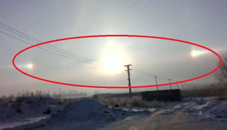 Страховит феномен се появи в небето: Три слънца изгряха над Хейлун! (ВИДЕО)