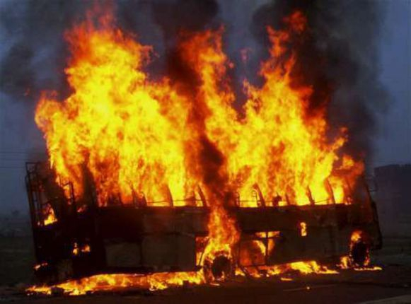 30 пътници се спасили от огнения ад край Калофер