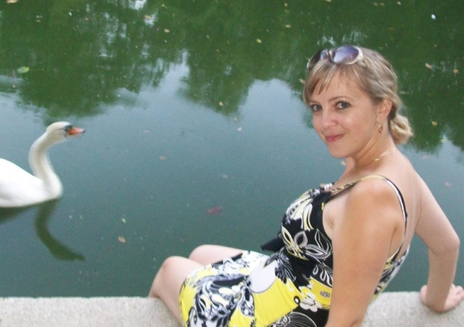 Красива украинска адвокатка изчезна мистериозно в края на годината, три дни по-късно откриха трупа й в река край Киев (СНИМКИ)