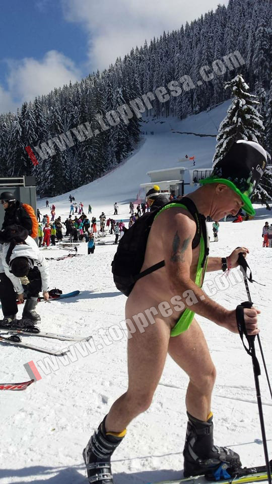 Гол скиор предизвика фурор на пистата в Банско (СНИМКИ 18+)